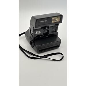 Polaroid One Step 600 Instant Film Camera Black Vintage Untested. VG Condition